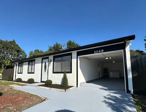 1049 Grandview Circle Royal Palm Beach FL 33411