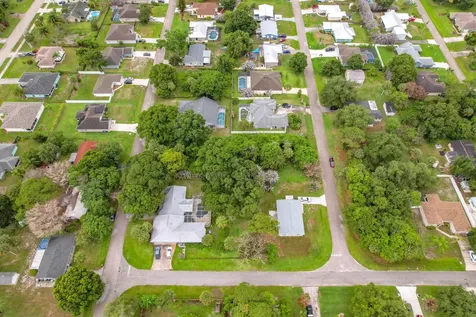 1510 Emerson Lane Sebastian FL 32958