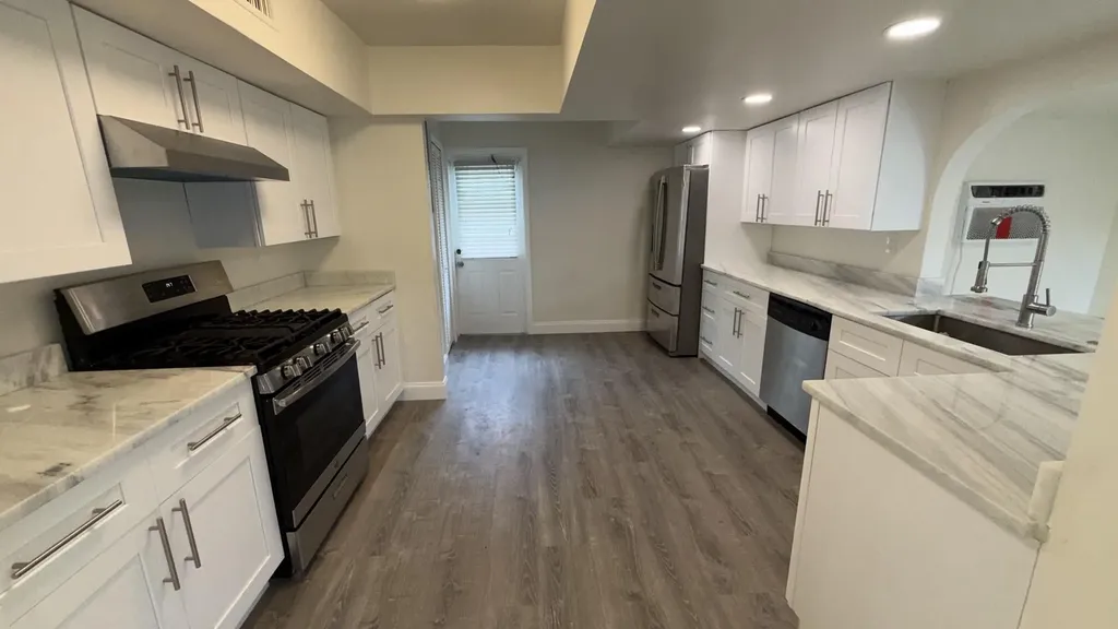 220 NW 20th Street Pompano Beach FL 33060