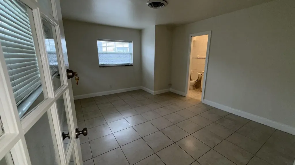 220 NW 20th Street Pompano Beach FL 33060
