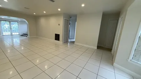 220 NW 20th Street Pompano Beach FL 33060