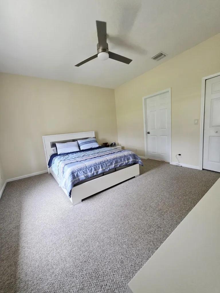 17331 38th Road N The Acreage FL 33470