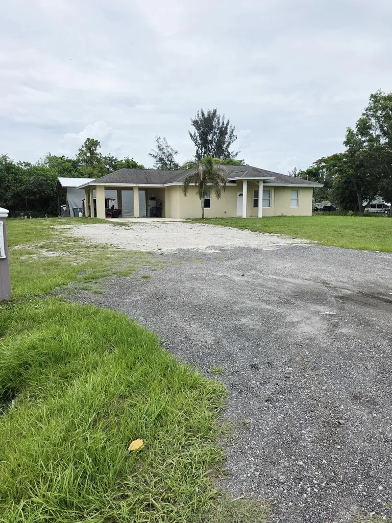 17331 38th Road N The Acreage FL 33470