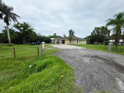 17331 38th Road N The Acreage FL 33470