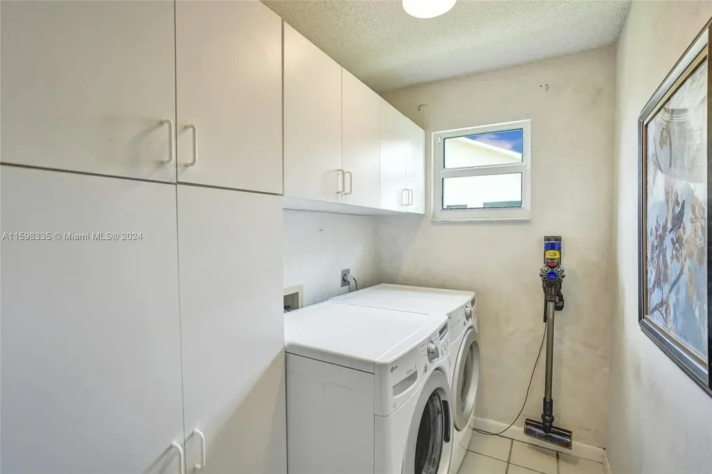 874 Blueberry Drive Wellington FL 33414