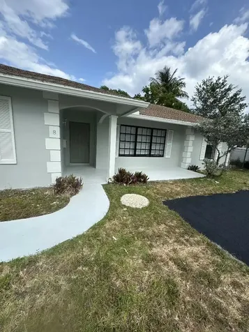 8-10 NE 9th Avenue Deerfield Beach FL 33441