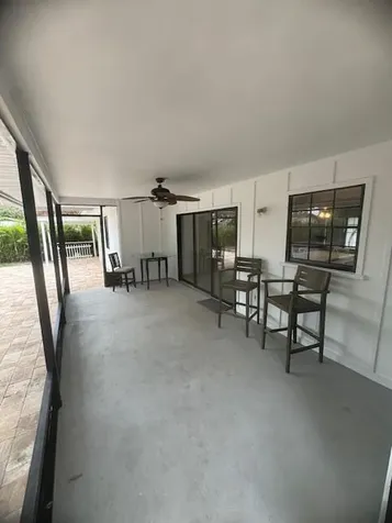 699 Ixoria Avenue Fort Pierce FL 34982