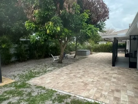 699 Ixoria Avenue Fort Pierce FL 34982