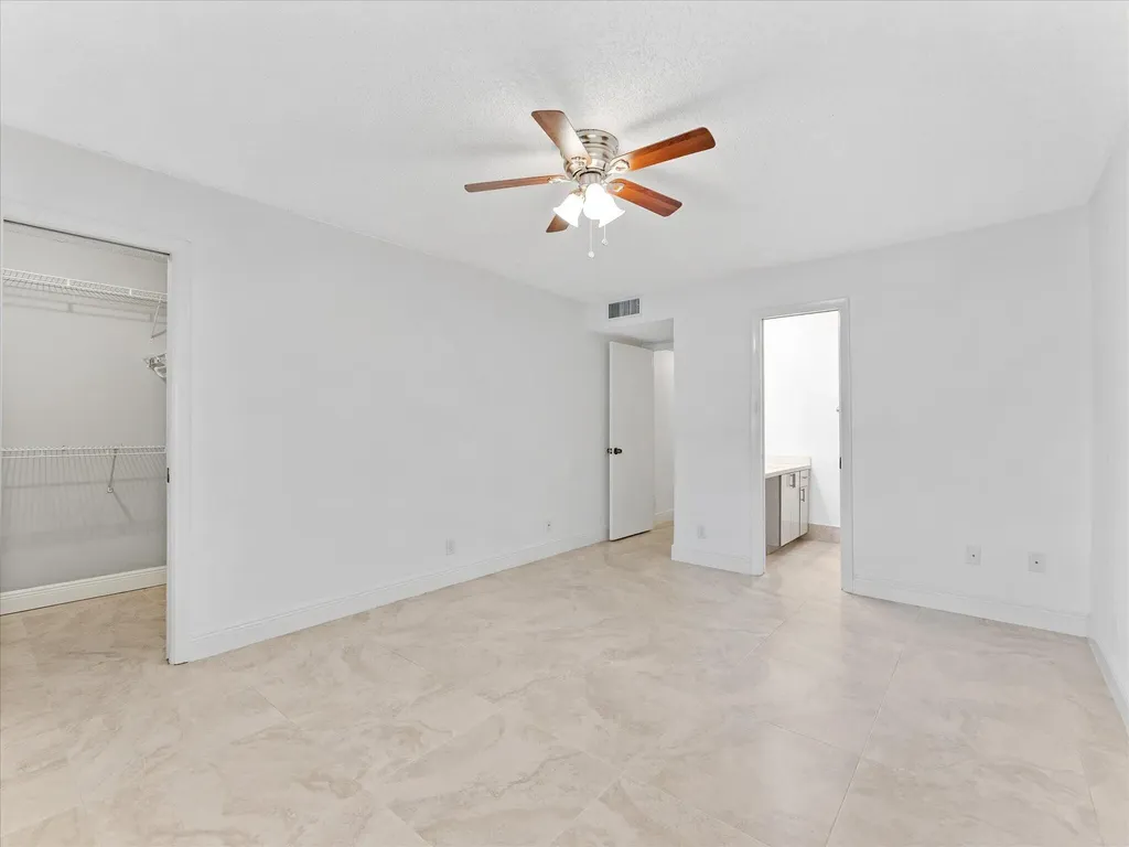 1821 NE 40th Court Pompano Beach FL 33064
