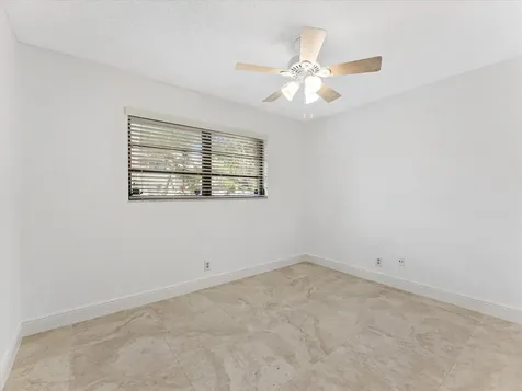 1821 NE 40th Court Pompano Beach FL 33064