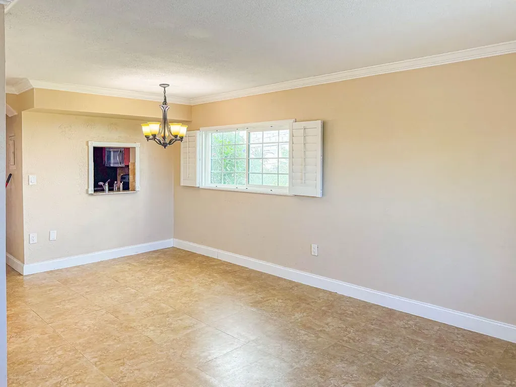 633 NE 2nd Avenue Fort Lauderdale FL 33304