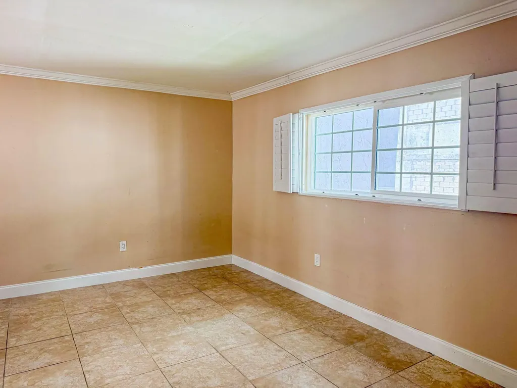 633 NE 2nd Avenue Fort Lauderdale FL 33304