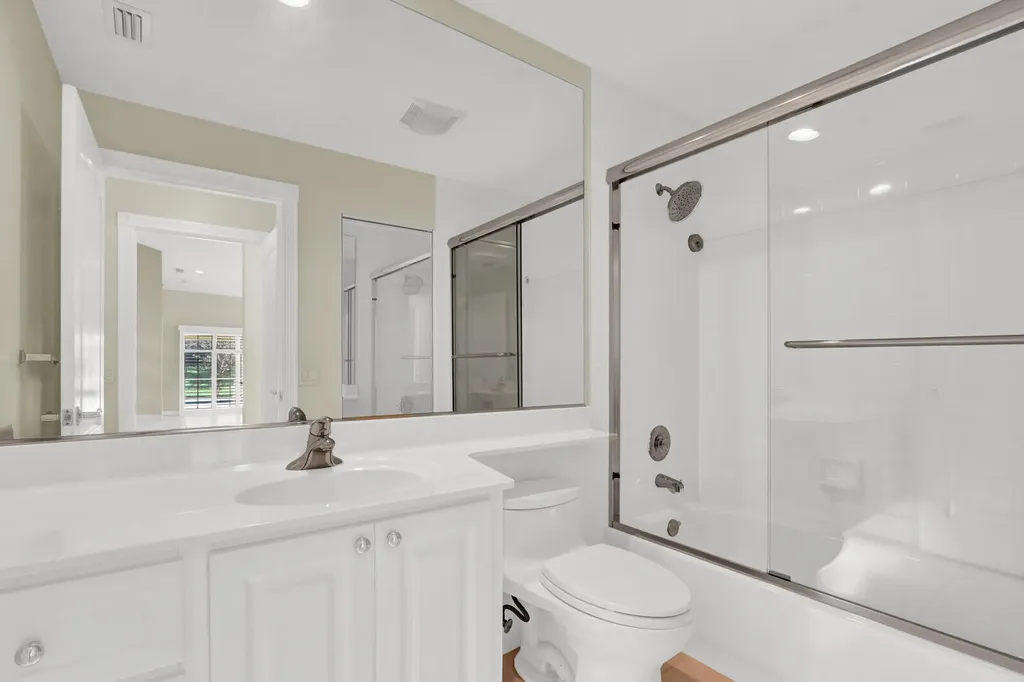 129 Euphrates Circle Palm Beach Gardens FL 33410