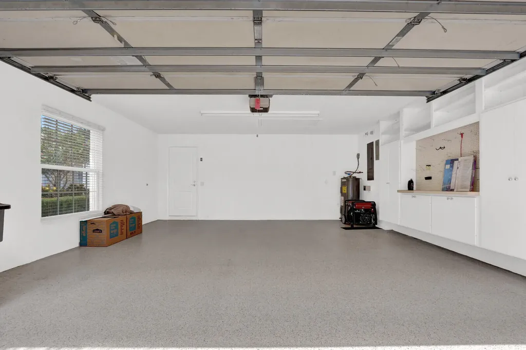 129 Euphrates Circle Palm Beach Gardens FL 33410