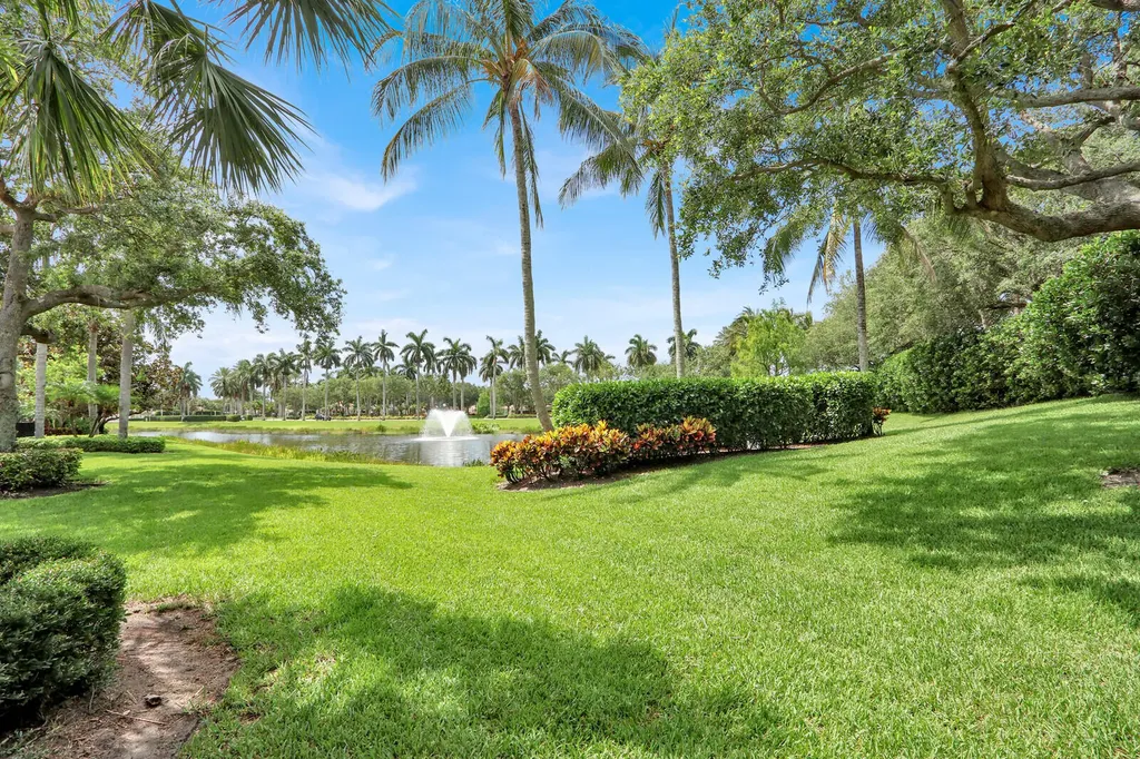 129 Euphrates Circle Palm Beach Gardens FL 33410