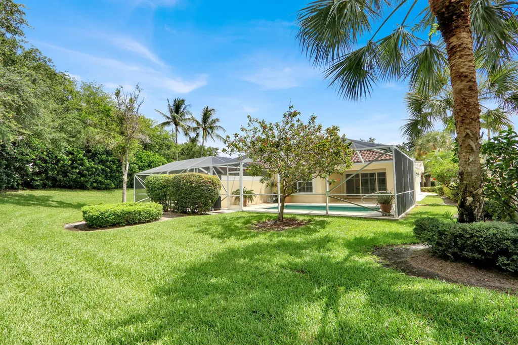 129 Euphrates Circle Palm Beach Gardens FL 33410