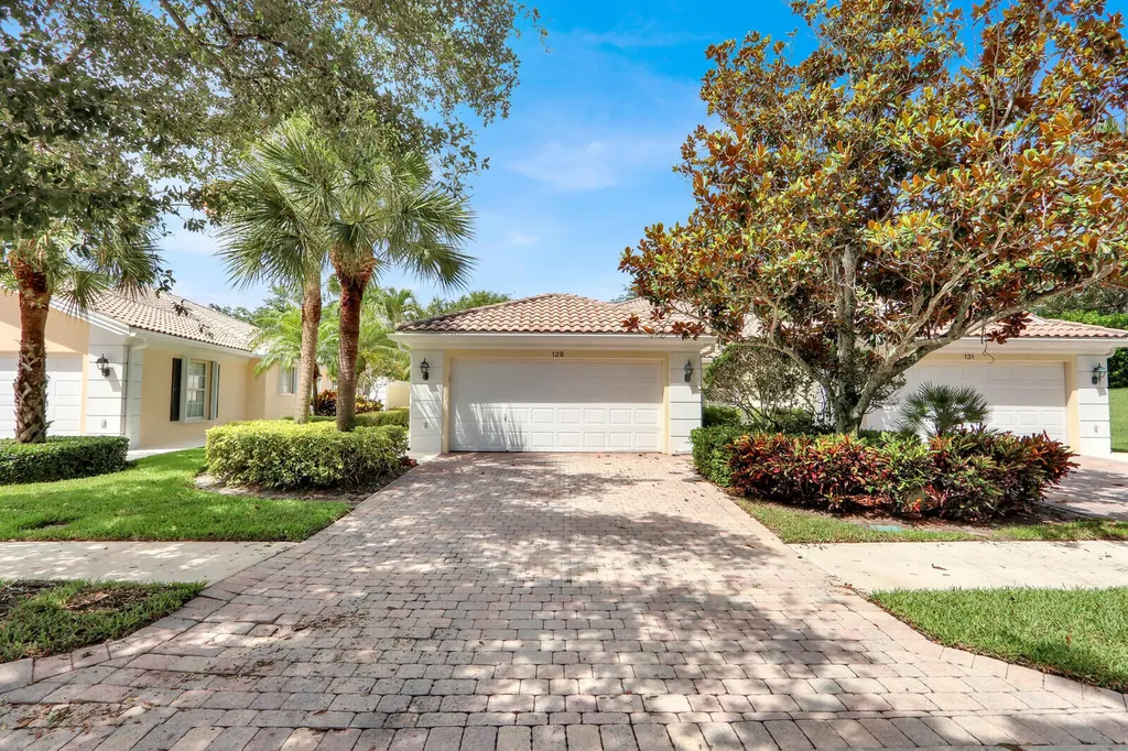 129 Euphrates Circle Palm Beach Gardens FL 33410