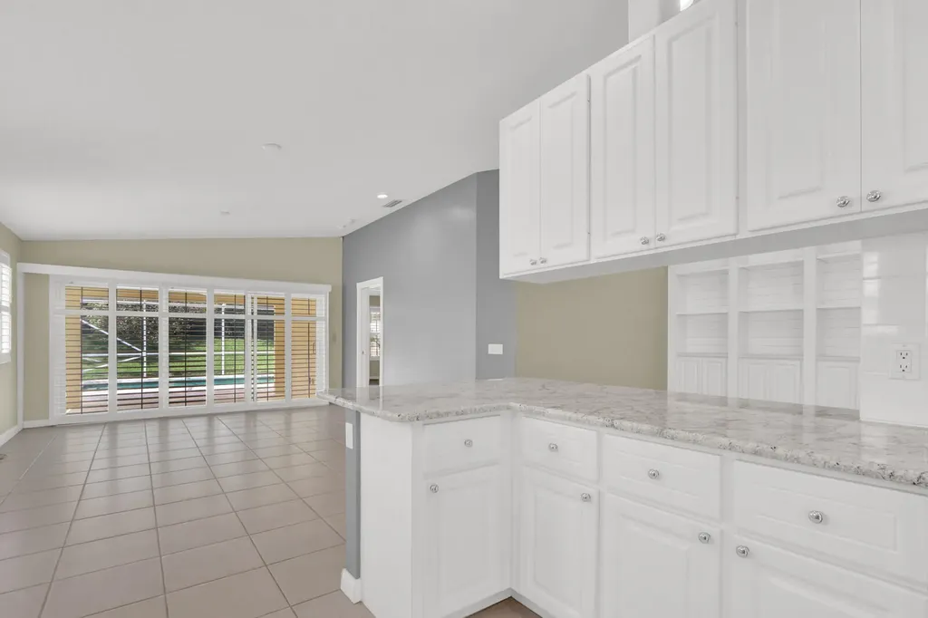 129 Euphrates Circle Palm Beach Gardens FL 33410