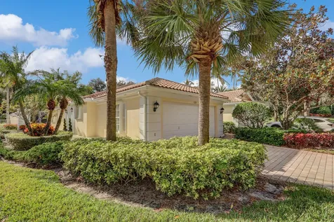 129 Euphrates Circle Palm Beach Gardens FL 33410