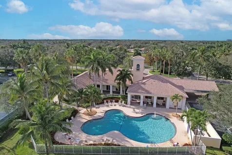 129 Euphrates Circle Palm Beach Gardens FL 33410
