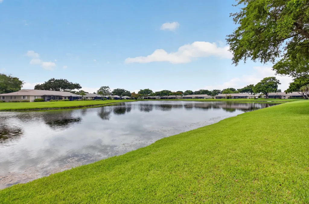 18856 Argosy Drive Boca Raton FL 33496