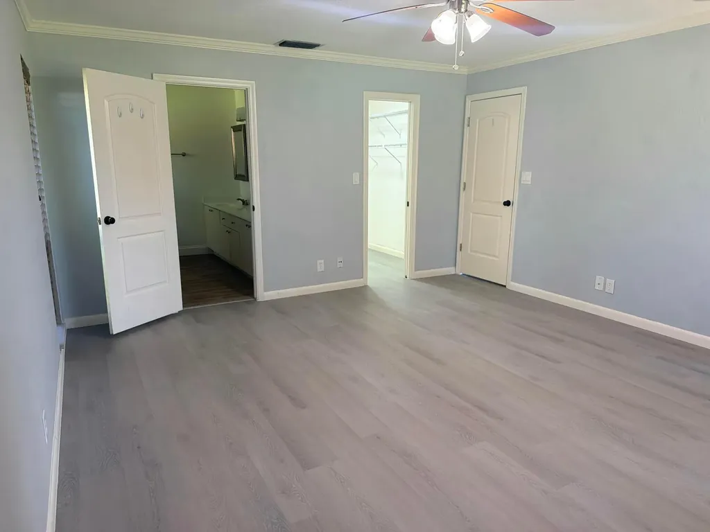 4075 Palm Forest Drive N Delray Beach FL 33445