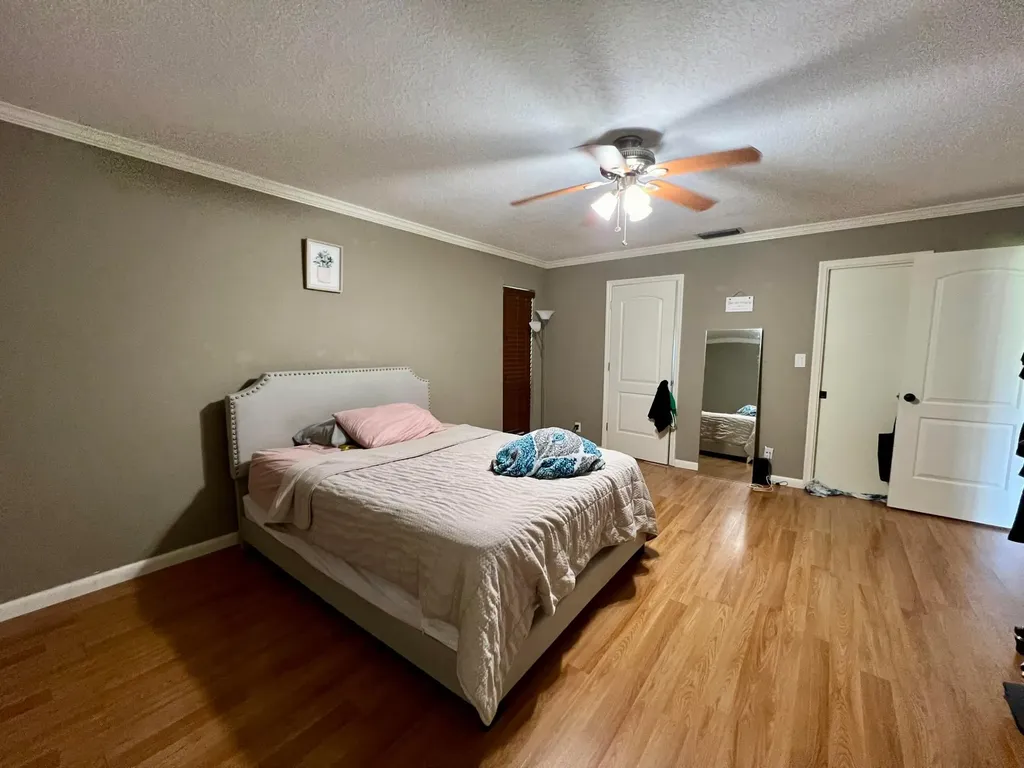 4075 Palm Forest Drive N Delray Beach FL 33445