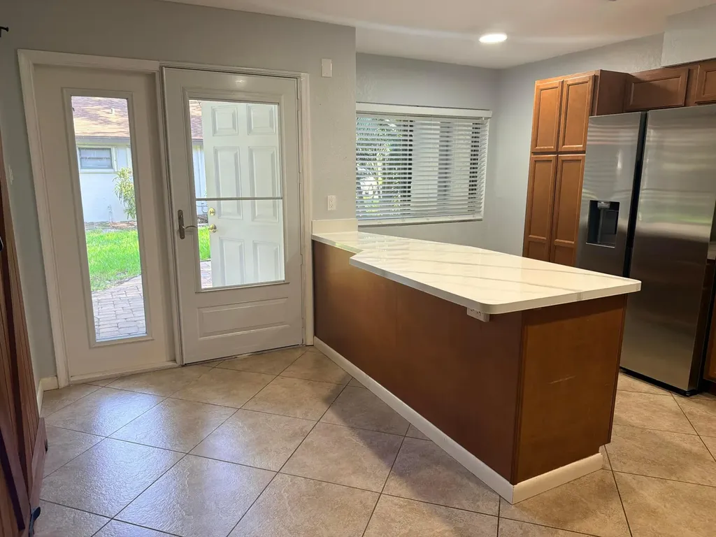 4075 Palm Forest Drive N Delray Beach FL 33445