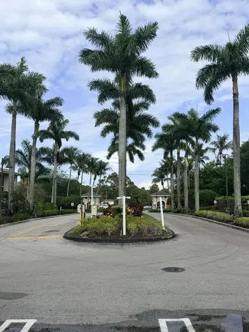 4195 Haverhill Road West Palm Beach FL 33417