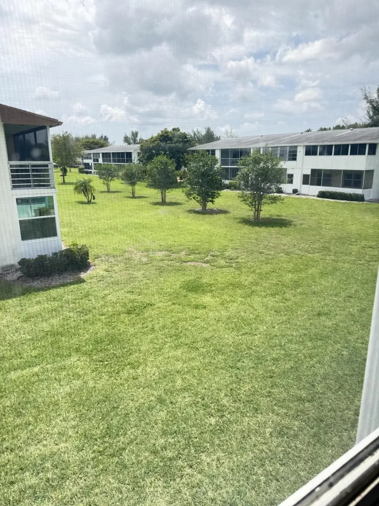 179 Windsor H West Palm Beach FL 33417