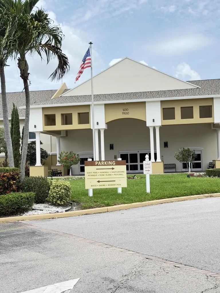 179 Windsor H West Palm Beach FL 33417