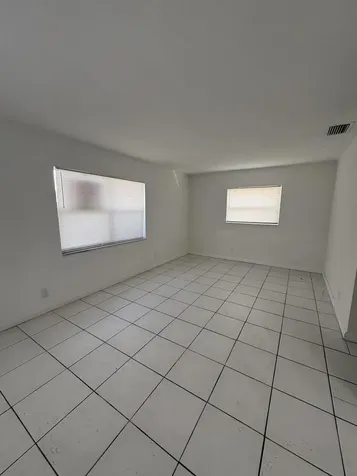 4031 NW 30th Terrace Lauderdale Lakes FL 33309