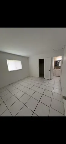 4031 NW 30th Terrace Lauderdale Lakes FL 33309
