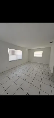 4031 NW 30th Terrace Lauderdale Lakes FL 33309