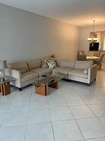 6 E Harbour Isle Drive Drive E Fort Pierce FL 34949