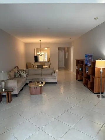 6 E Harbour Isle Drive Drive E Fort Pierce FL 34949