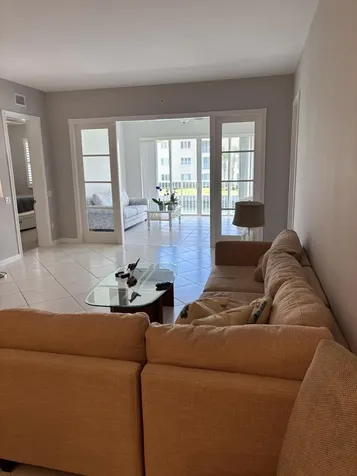 6 E Harbour Isle Drive Drive E Fort Pierce FL 34949
