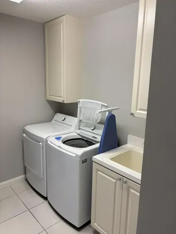 6 E Harbour Isle Drive Drive E Fort Pierce FL 34949