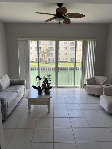 6 E Harbour Isle Drive Drive E Fort Pierce FL 34949