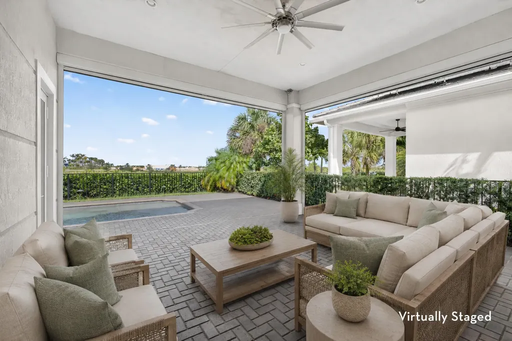 9941 Regency Way Palm Beach Gardens FL 33412