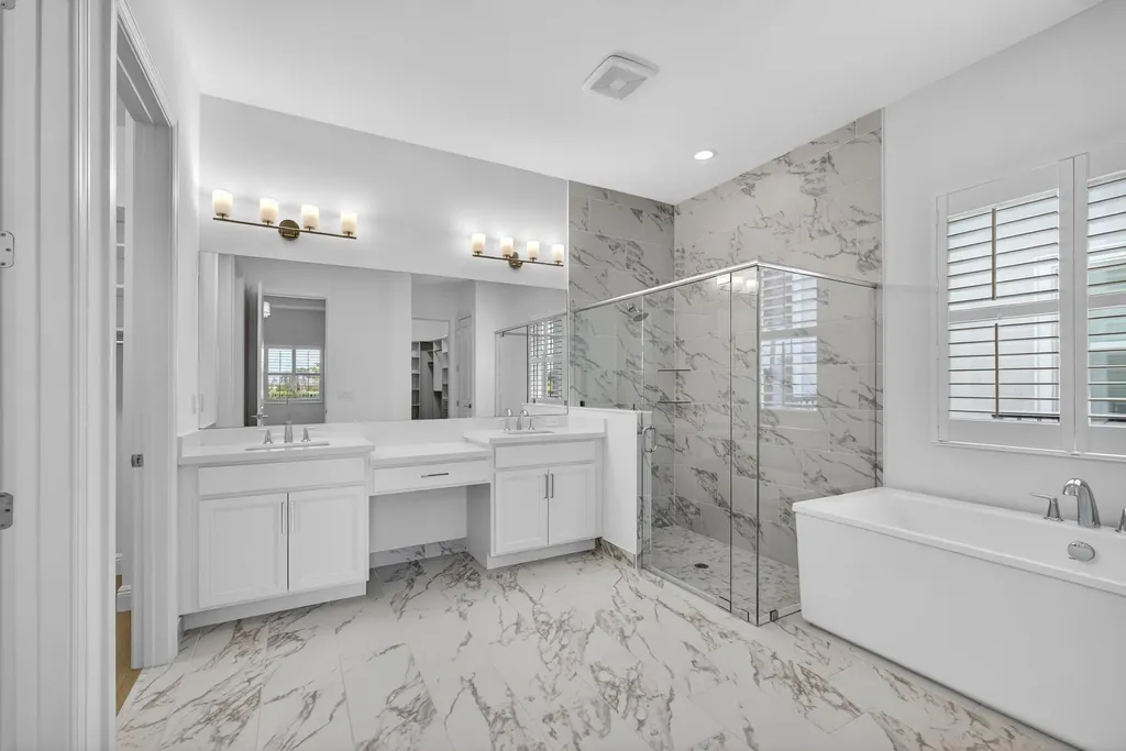 9941 Regency Way Palm Beach Gardens FL 33412