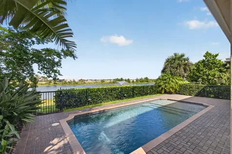 9941 Regency Way Palm Beach Gardens FL 33412