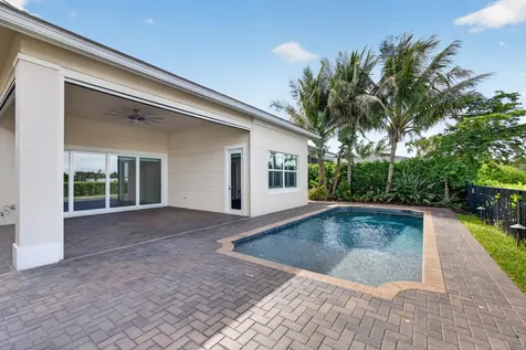 9941 Regency Way Palm Beach Gardens FL 33412