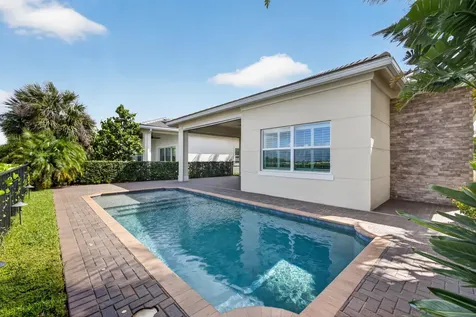 9941 Regency Way Palm Beach Gardens FL 33412