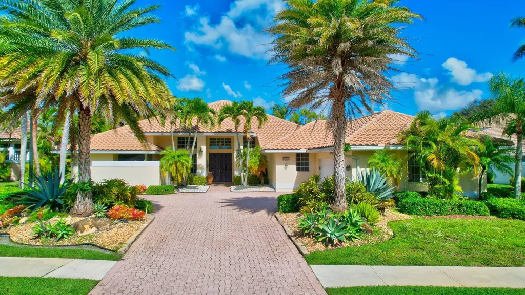 8320 Desmond Drive Boynton Beach FL 33472
