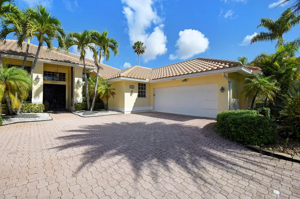 8320 Desmond Drive Boynton Beach FL 33472