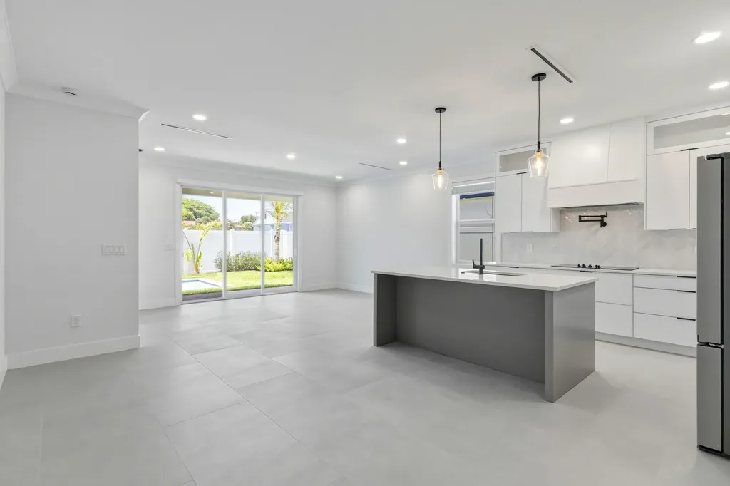 1022 Miami Boulevard Delray Beach FL 33483