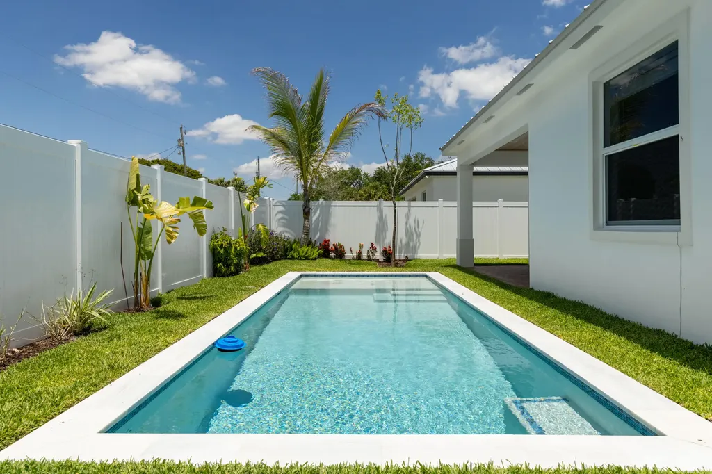 1022 Miami Boulevard Delray Beach FL 33483