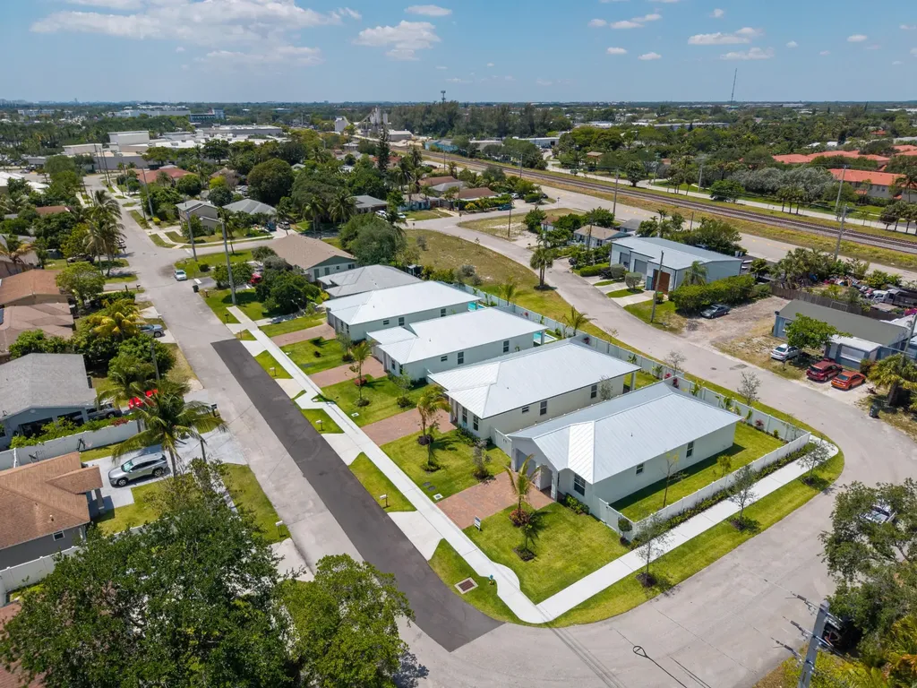 1022 Miami Boulevard Delray Beach FL 33483