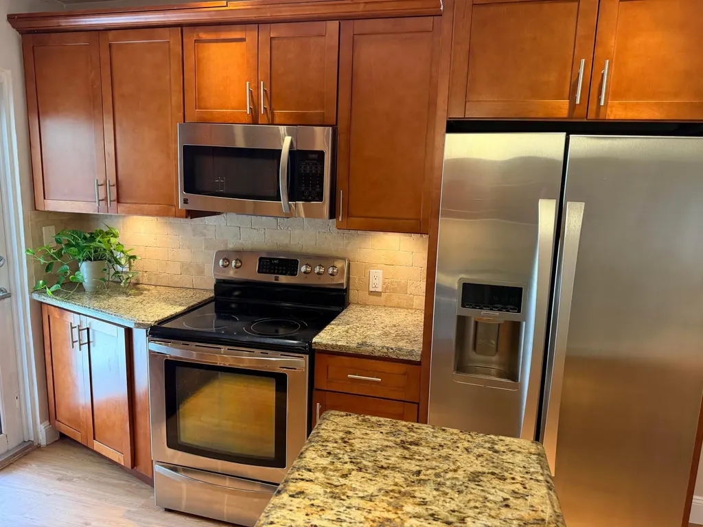 609 SW 6th Avenue Fort Lauderdale FL 33315